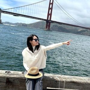 Meet your Posher, Thanh